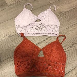 Bundle of 2 bralettes